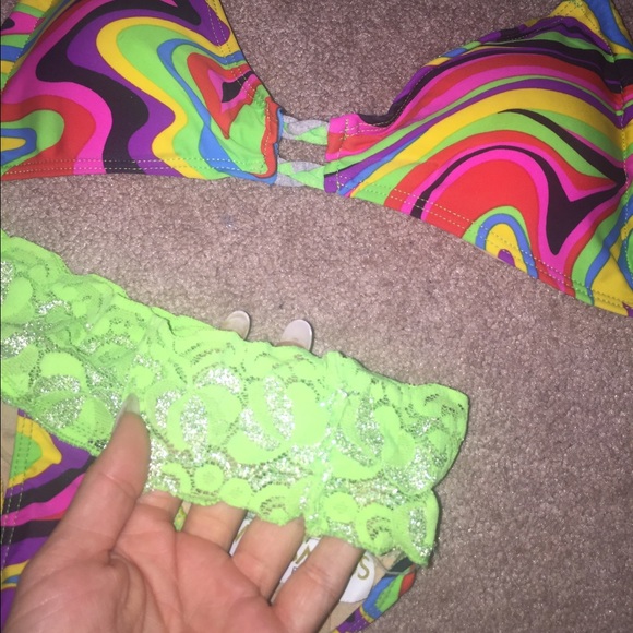 Ravish Sands Suit - Picture 2 of 4